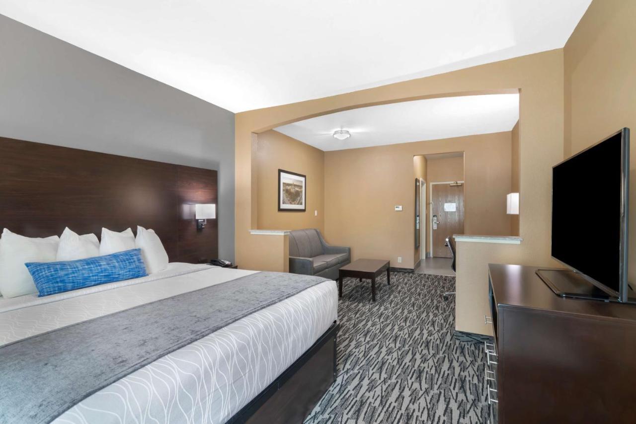 Best Western Plus Denton Inn & Suites Esterno foto